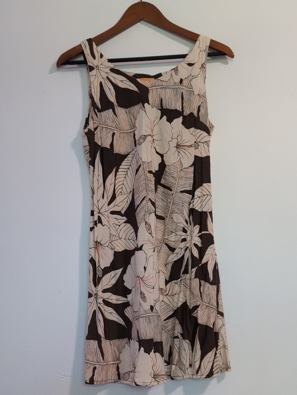 Sleeveless Floral Print Dress in Beige and Brown